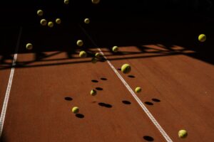 TS WINNER tennis clay court