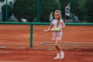 TS WINNER tennis clay court