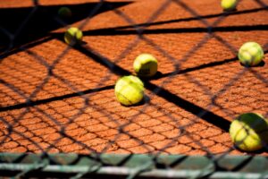 TS WINNER tennis clay court